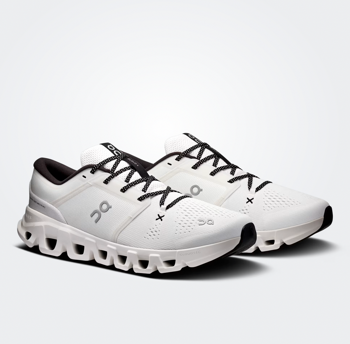 Women's Cloud X 5