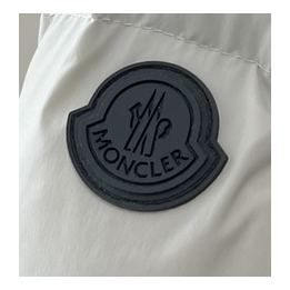 Moncler Contrast-Hood Colour-Block Down Puffer Jacket