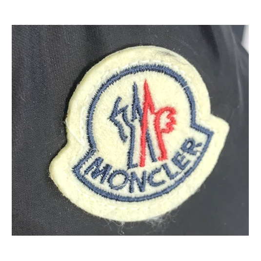 Moncler Cinched-Waist Fur-Trim Hooded Down Puffer Jacket – Black