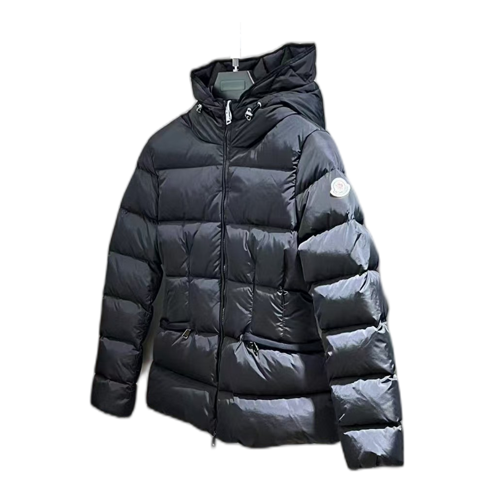 Moncler Drawstring-Hood Fitted Down Puffer Jacket