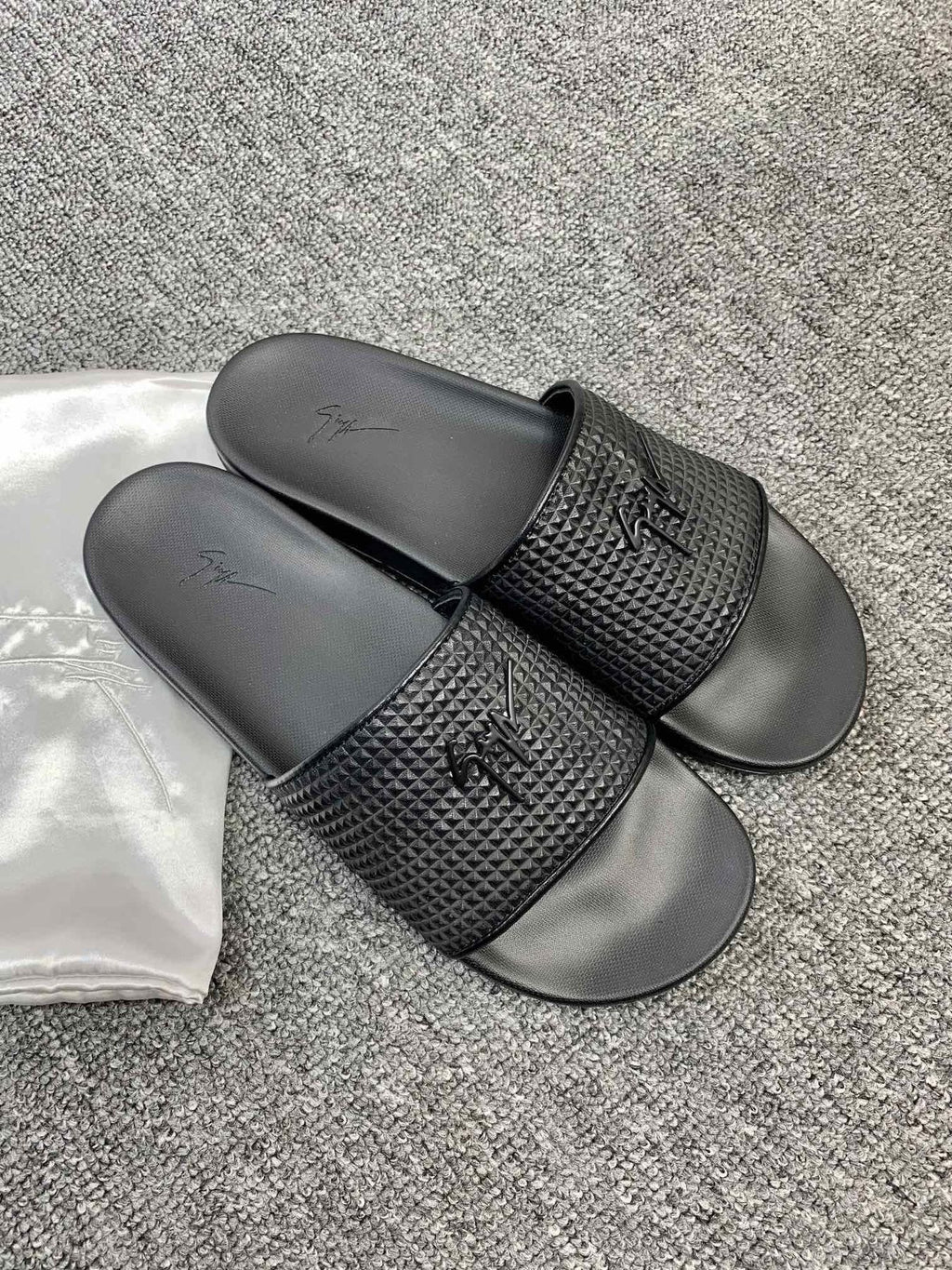 Giuseppe Zanotti Black Textured Slide Sandals