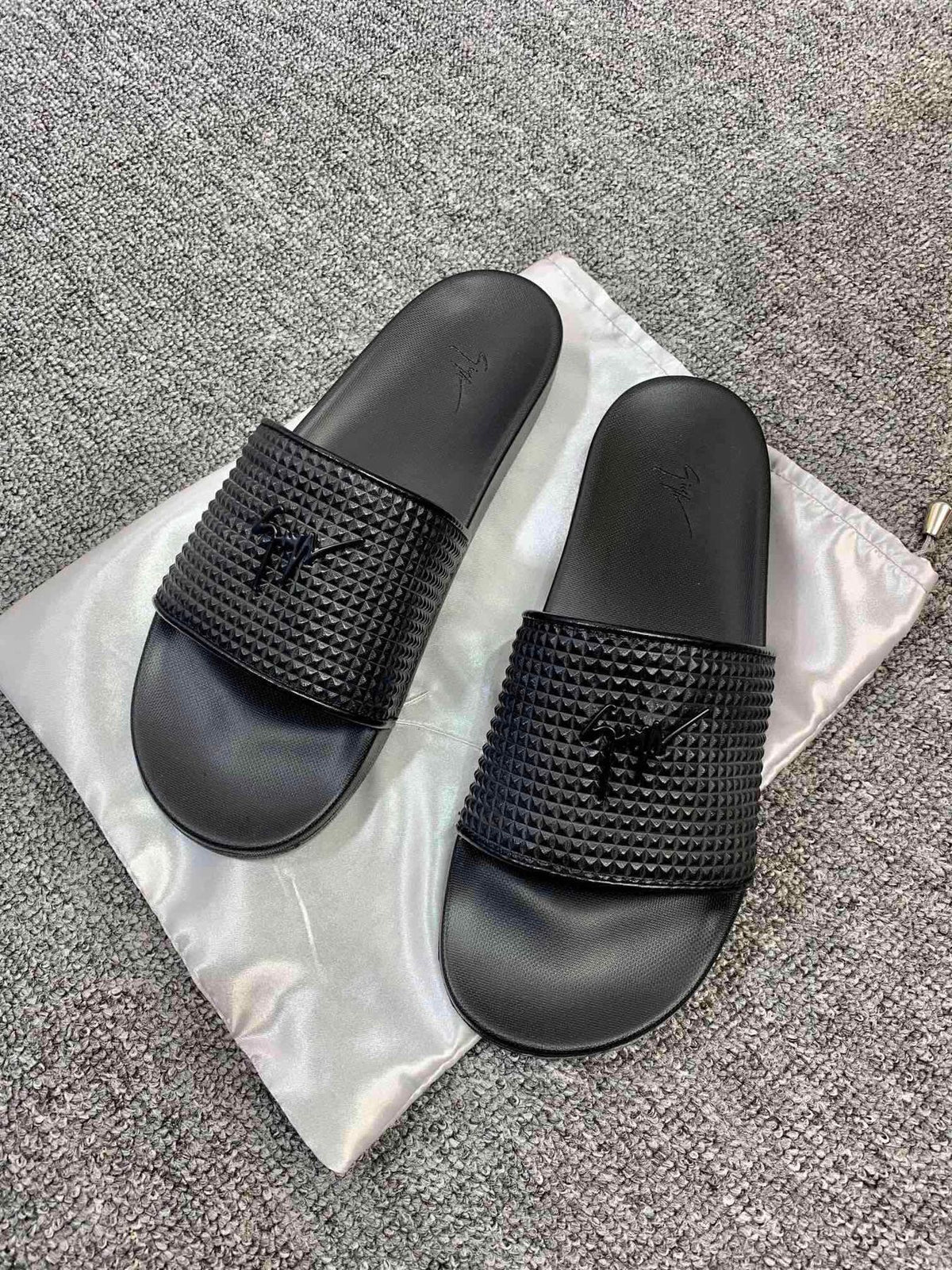 Giuseppe Zanotti Black Textured Slide Sandals