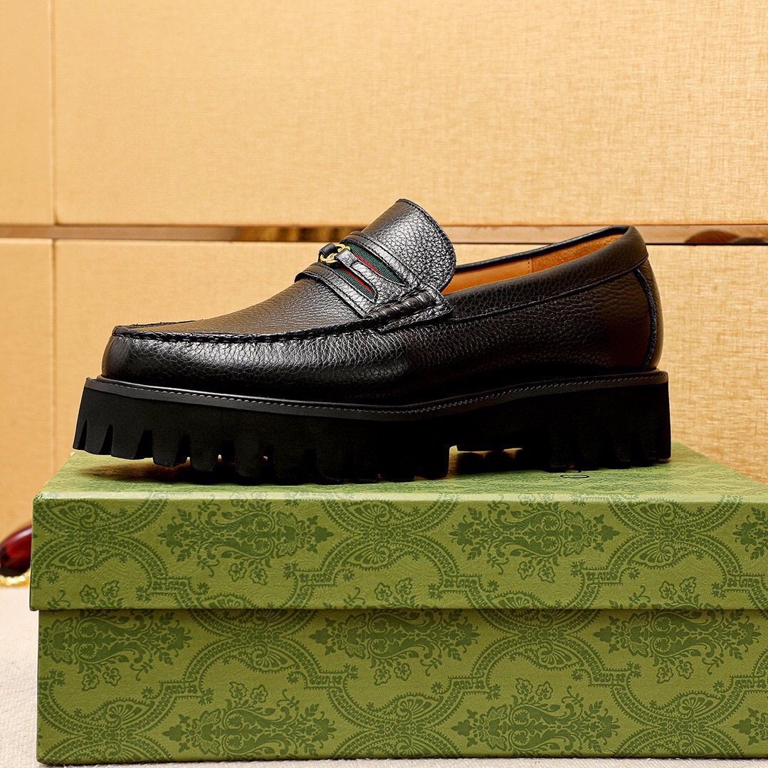 Gucci Black Metal-Bit Lug Sole Loafers