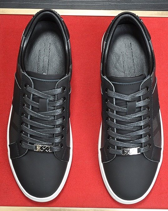 Burberry Black Check Low-Top Sneakers