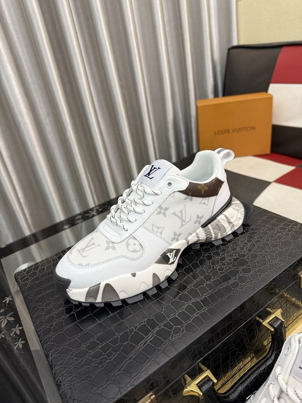 Louis Vuitton Graphic-Pattern Chunky Sneakers